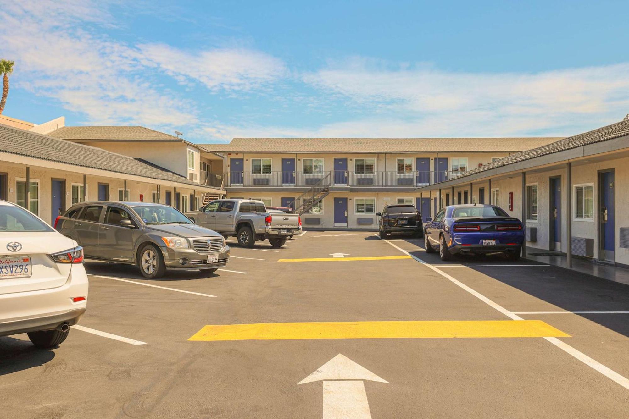 Motel 6, Tustin, Orange County-Ca Exterior photo